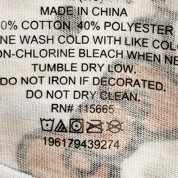 Hello Kitty crop top size Medium long sleeves. Sanrio cute Kawaii crop t… - Picture 8 of 9